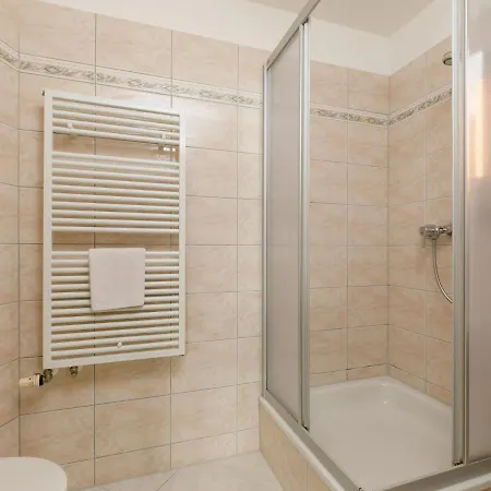 Zinnowitzer Hof App-16 By Interhome *