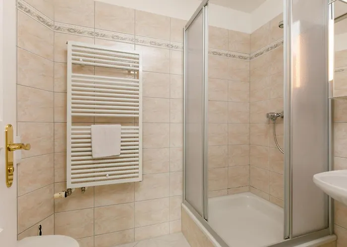 Zinnowitzer Hof App-16 By Interhome *