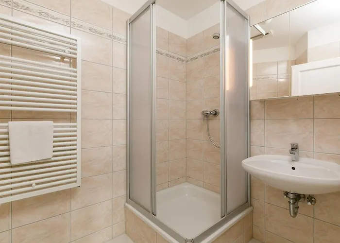 Zinnowitzer Hof App-16 By Interhome